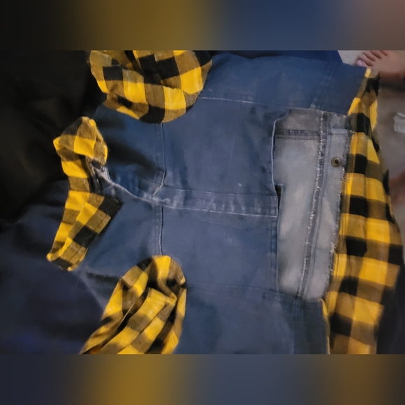 Dog shirt - Picture 3 of 3